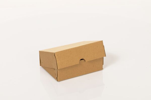 E-Ticaret Kargo Kutusu 4 Nokta Kraft 35x24x7 cm