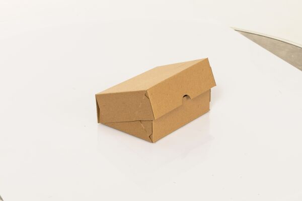 E-Ticaret Kargo Kutusu 4 Nokta Kraft 35x24x7 cm